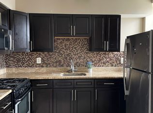 4712 Chestnut St APT E, Philadelphia, PA 19139