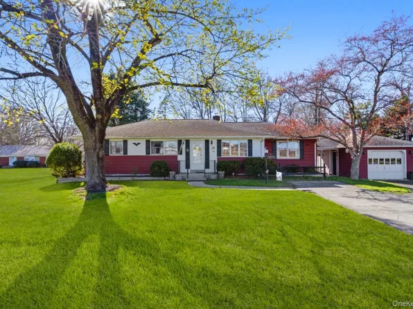 555 State Route 416, Montgomery, NY 12549