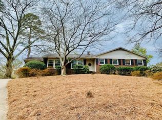 1210 W Lakeshore Dr, Dalton, GA 30720