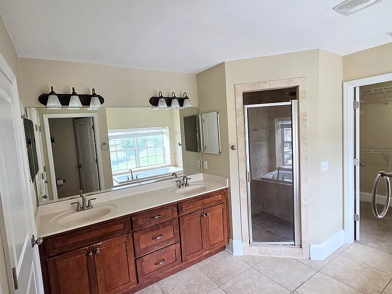 1621 Shadowmoss Ave — Photo 14