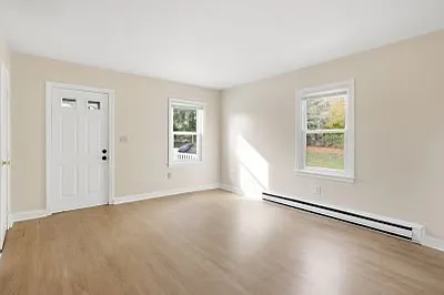 463 Pond St #3 — Photo 9