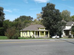 412 Summit St, Elgin, IL 60120