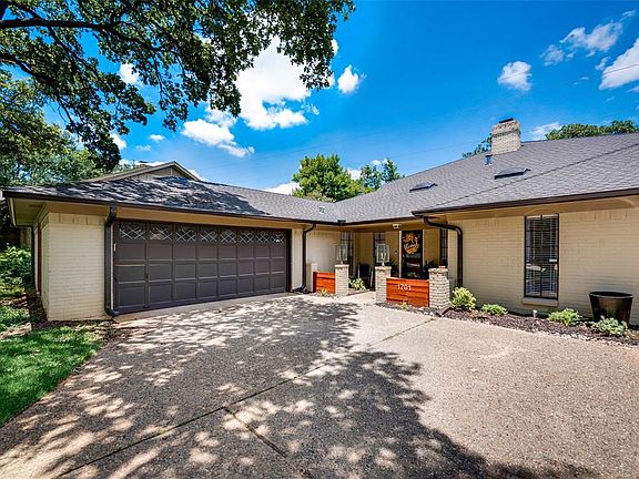 3rd image of 1701 Covemeadow Dr