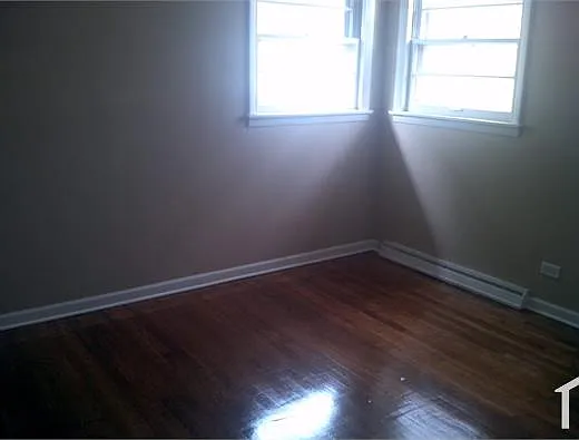 15631 S Park Ave — Photo 13