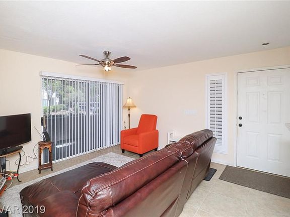 5th image of 3068 Tarpon Dr Unit 104