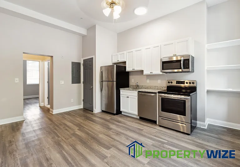833 Hollins St #1F — Photo 4