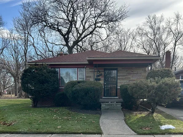 6756 Edgeton St, Hamtramck, MI 48212