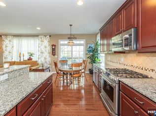 6 McNish Way, Caldwell, NJ 07006