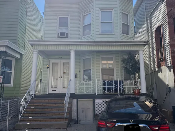 229 Virginia Ave Floor 1, Jersey City, NJ 07304