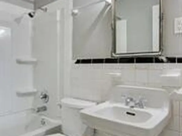 649 S 44th St, Louisville, KY 40211