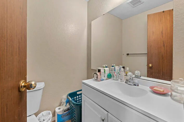 724 W 1720 N #110 — Photo 11