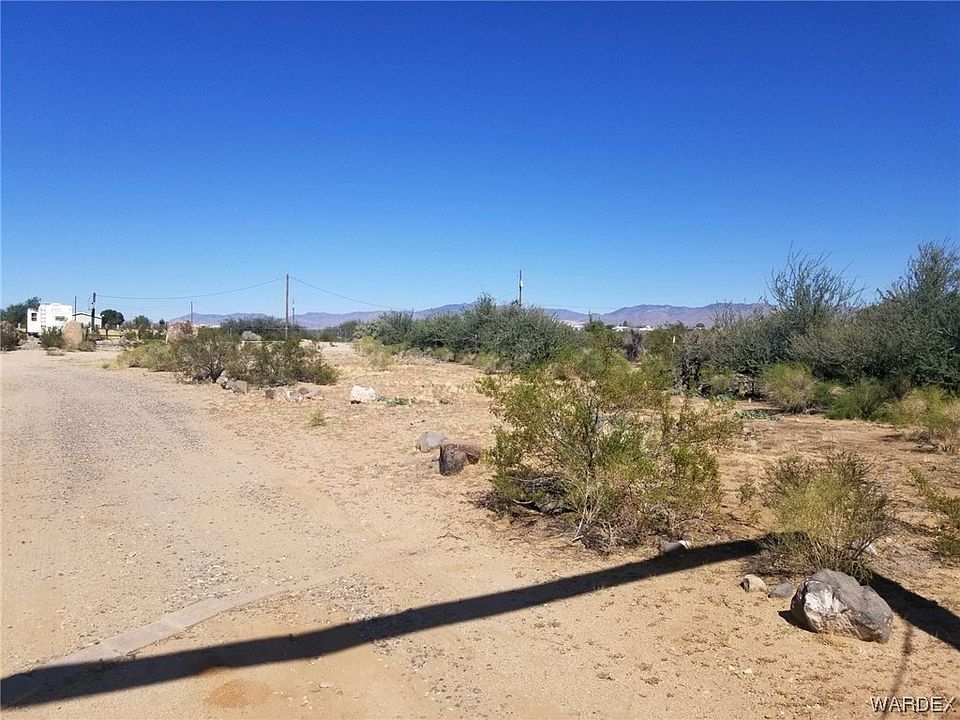 2nd image of 6885 W Chino Drive