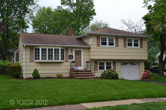 1st image of 174 Wyckoff Ave