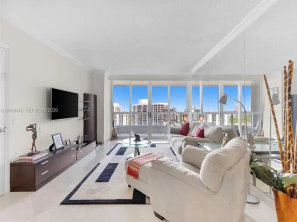 21055 Yacht Club Dr, Aventura, FL