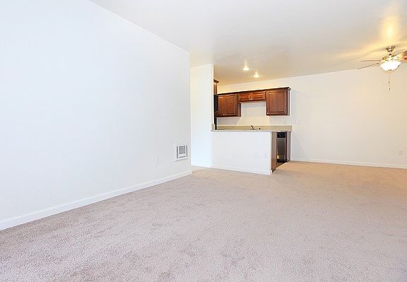 3rd image of 5370 Repecho Dr APT O103