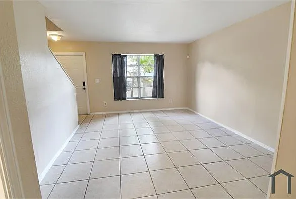 2235 NW 59th Way — Photo 5