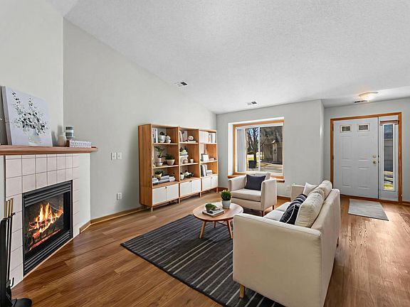 4th image of 1125 Bristol Ln