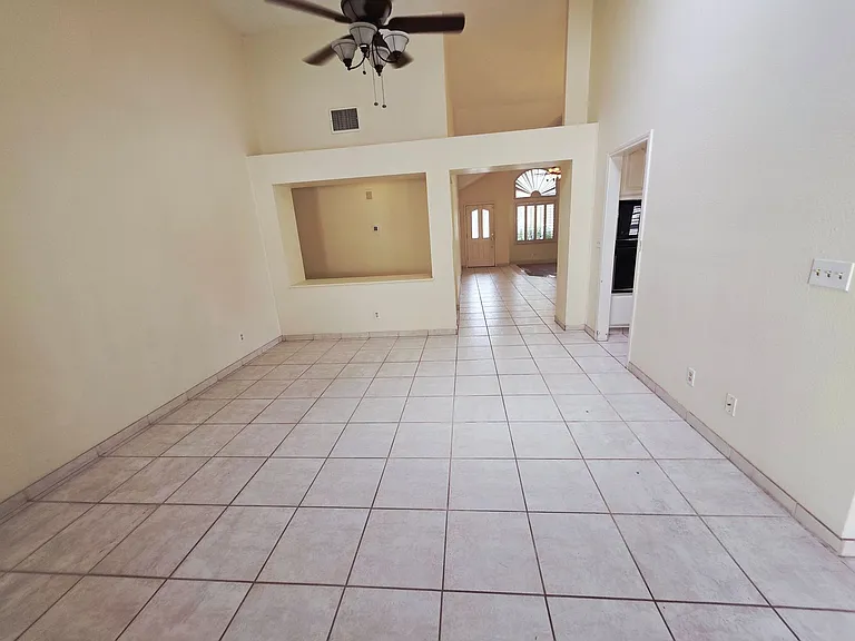 2920 Setting Sun St — Photo 15