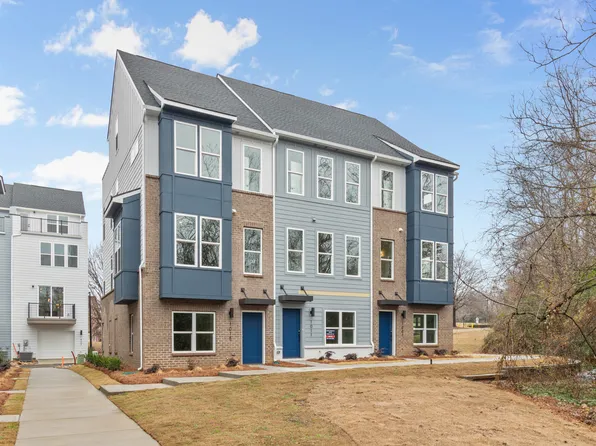 1011 Kokomo Ln, Charlotte, NC 28206