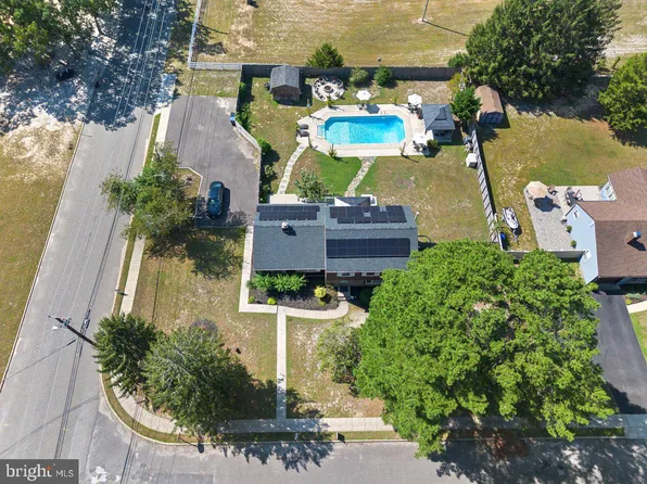 868 Willow Way, Atco, NJ 08004