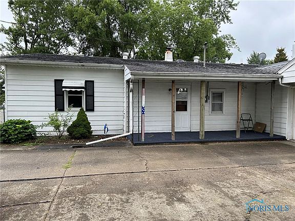 2nd image of 25561 Apex Ln