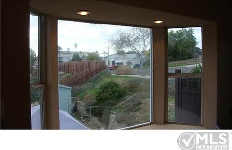 4th image of 210-14 S San Jacinto Dr