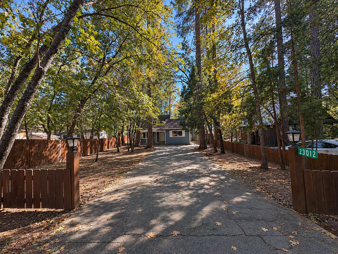 Twain Harte 3 Bed with Private Lake Access & Walk to Downtown — Photo 3