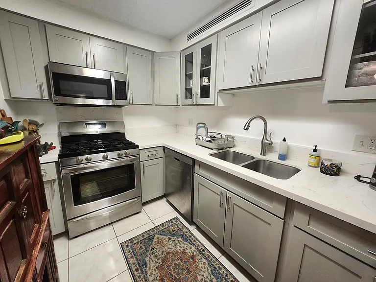 1650 Ala Moana Blvd #503 — Photo 18