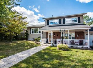59 Forest Dr, Jackson, NJ 08527