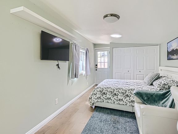 3rd image of 7535 Carrie Ridge Way