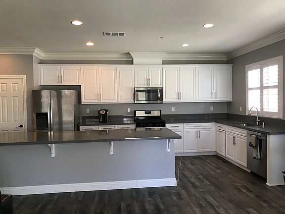 3rd image of 34742 Elkhorn Ct