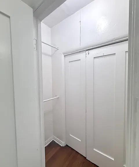 6626 Franklin Ave #303 — Photo 11