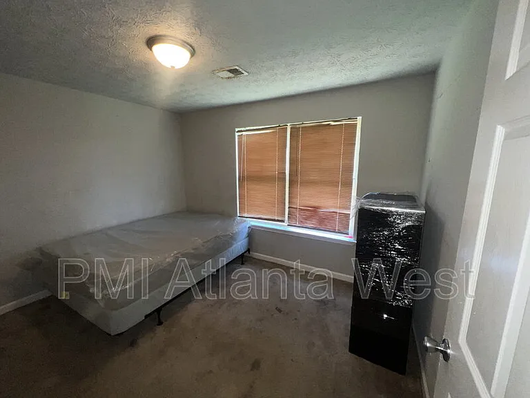 4203 Fairington Club Dr — Photo 3