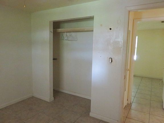 3rd image of 2775 Edenwood St