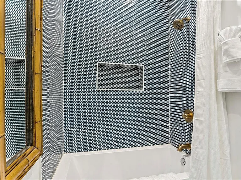 970 Charles Allen Dr NE #B — Photo 29