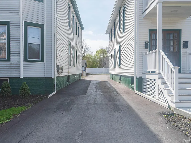 15 Taylor Ave — Photo 27