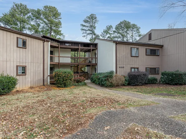 5118 Flint Ridge Pl, Raleigh, NC 27609