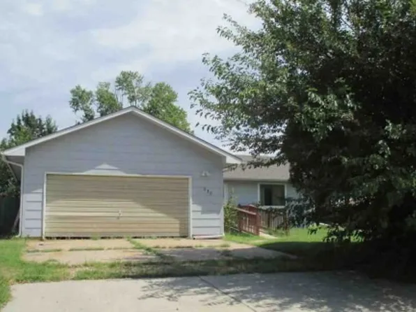 330 S Sunnyside Rd, Haysville, KS 67060