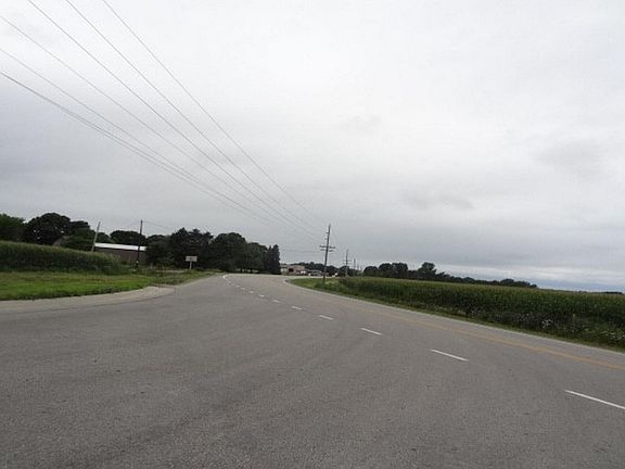 4th image of W2589 County Road G #G