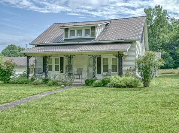 1113 Goodwin Rd, Cookeville, TN 38501