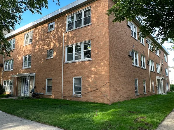 8903 Lamon Ave #2B, Skokie, IL 60077