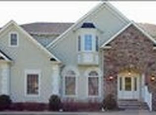 140 Rockafellows Mill Rd, Flemington, NJ 08822