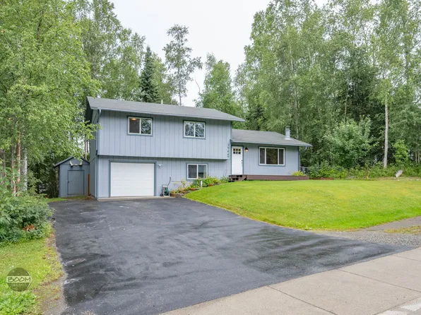 17447 Kantishna Dr, Eagle River, AK 99577
