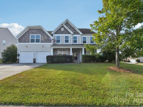 4397 Bridge Pointe Dr, Harrisburg, NC 28075
