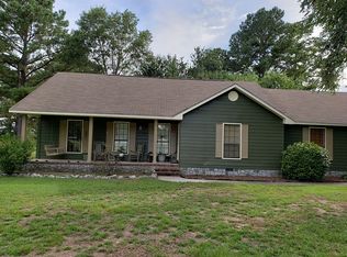 350 Horse Shoe Dr, Dublin, GA 31021