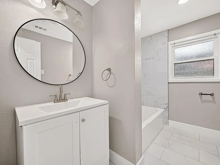 1213 Allen St — Photo 20
