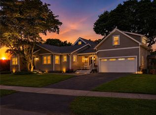 108 Mayflower Dr, Rochester, NY 14618