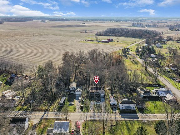 3rd image of 8890 Lancaster Thornville Rd NE