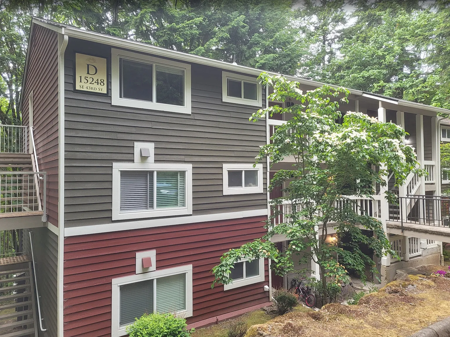 2 bed, 922 sqft, $2,150 — Photo 2