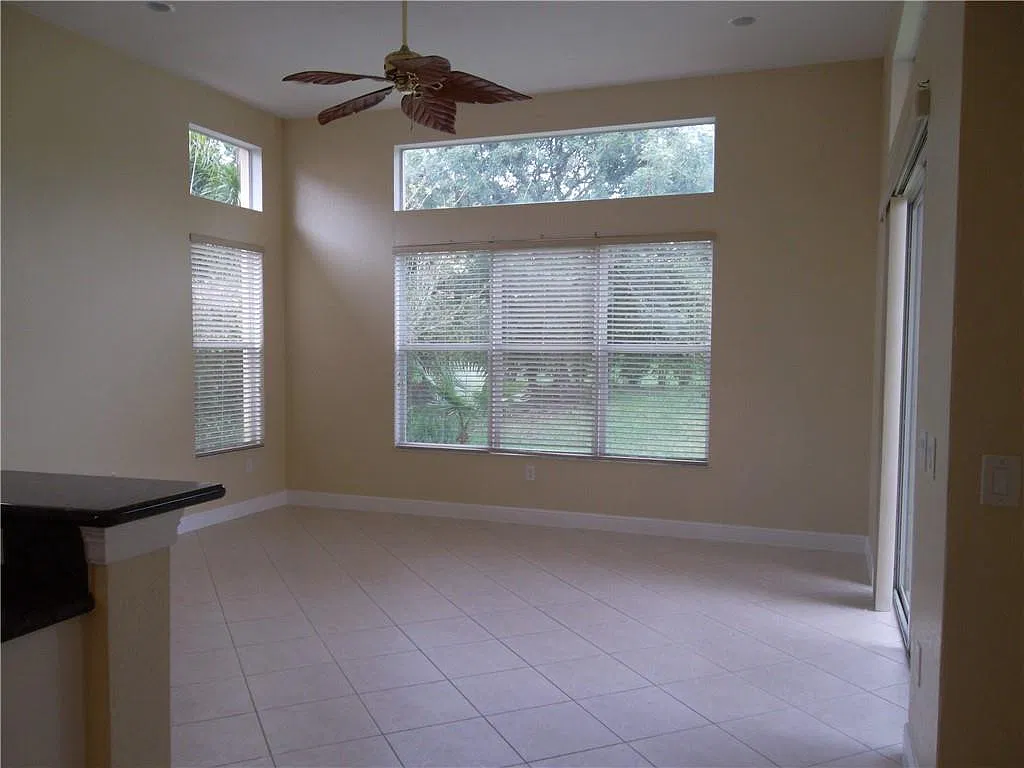 4 bed, 3.0 bath, 2443 sqft, $6,200 — Photo 2